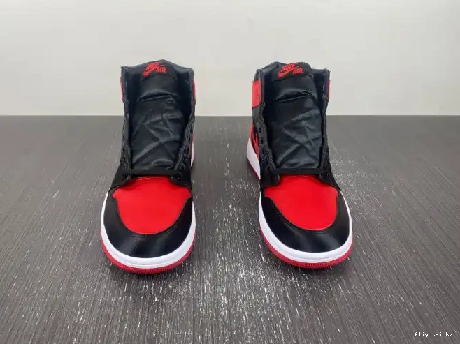 Jordan WMNS Air OG Satin High FD4810-061 Bred 1 0703